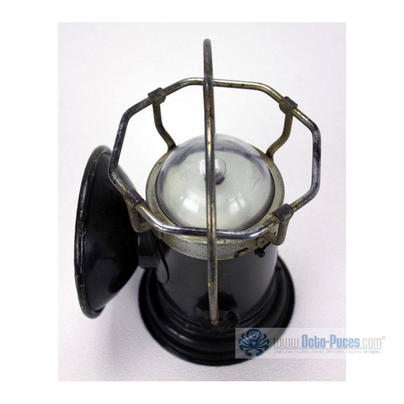 Lampe militaire Pernet, ancienne - Octo-Puces