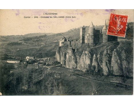 L'Auvergne - Cantal - Château du Sailhans